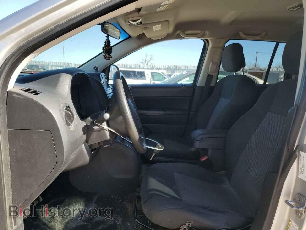 2011 JEEP COMPASS - VIN: 1J4NT1FB8BD176733 - Фото 7