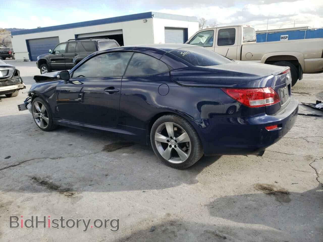 2011 LEXUS IS - VIN: JTHFF2C27B2518906 - Фото 2