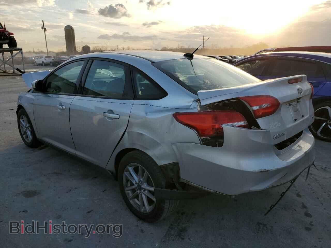 2016 FORD FOCUS - VIN: 1FADP3F26GL226341 - Фото 2