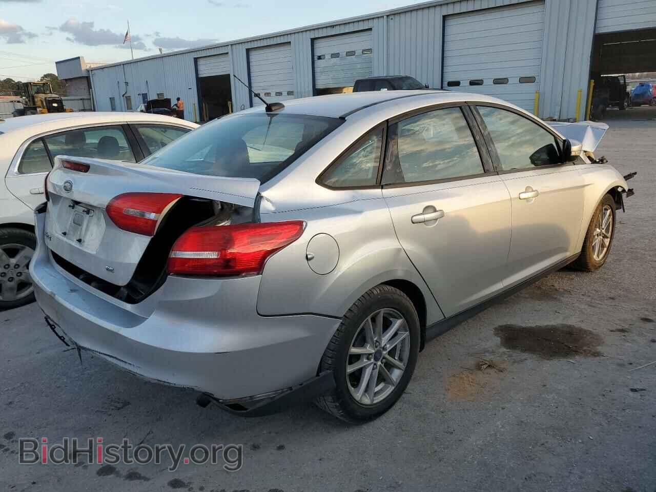 2016 FORD FOCUS - VIN: 1FADP3F26GL226341 - Фото 3