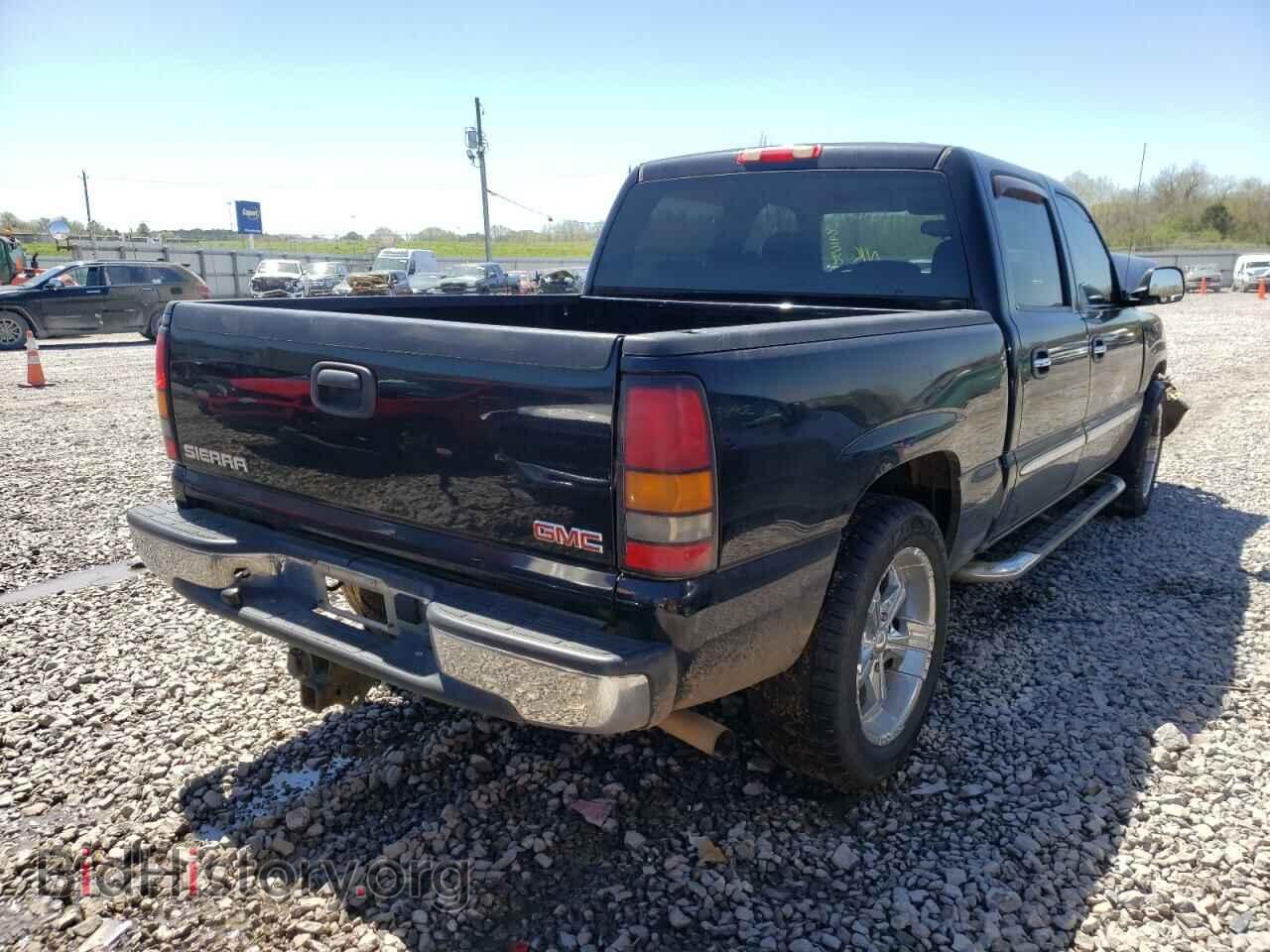 2007 GMC SIERRA - VIN: 2GTEC13VX71123121 - Фото 4