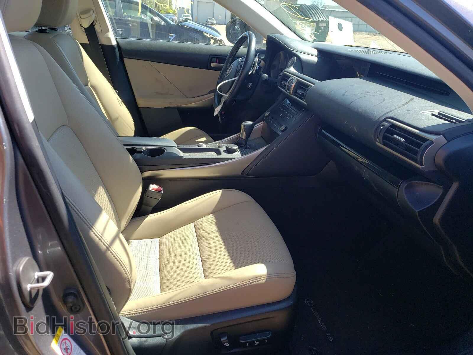 2017 LEXUS IS - VIN: JTHBA1D20H5046366 - Фото 5