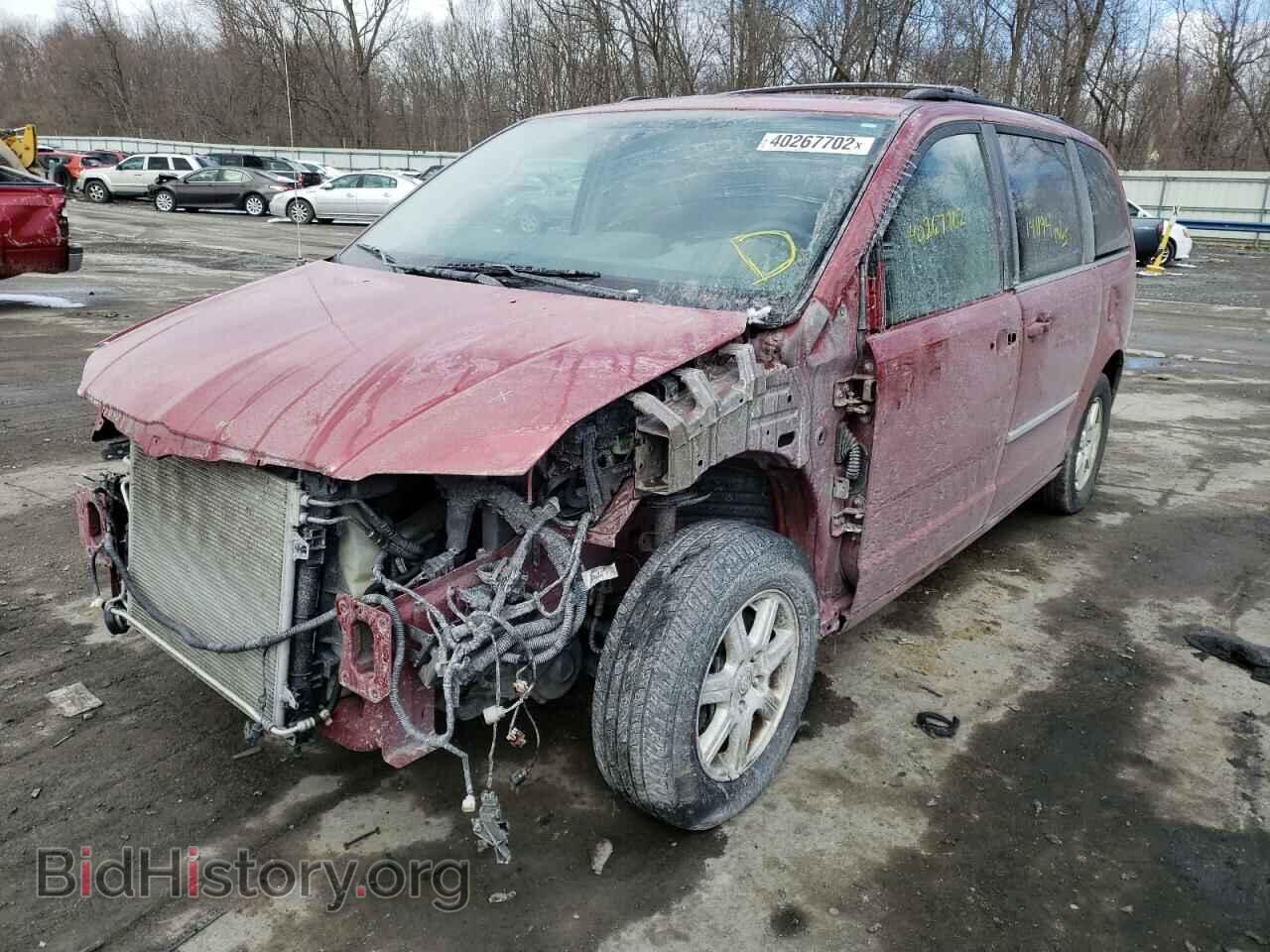 2010 CHRYSLER MINIVAN - VIN: 2A4RR5D12AR105220 - Фото 2