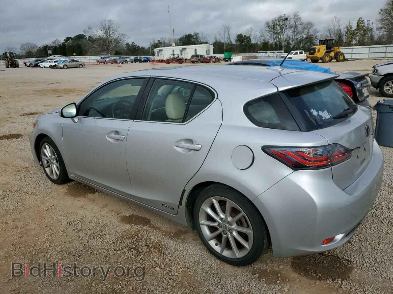 2011 LEXUS CT 200 - VIN: JTHKD5BH7B2040580 - Фото 2