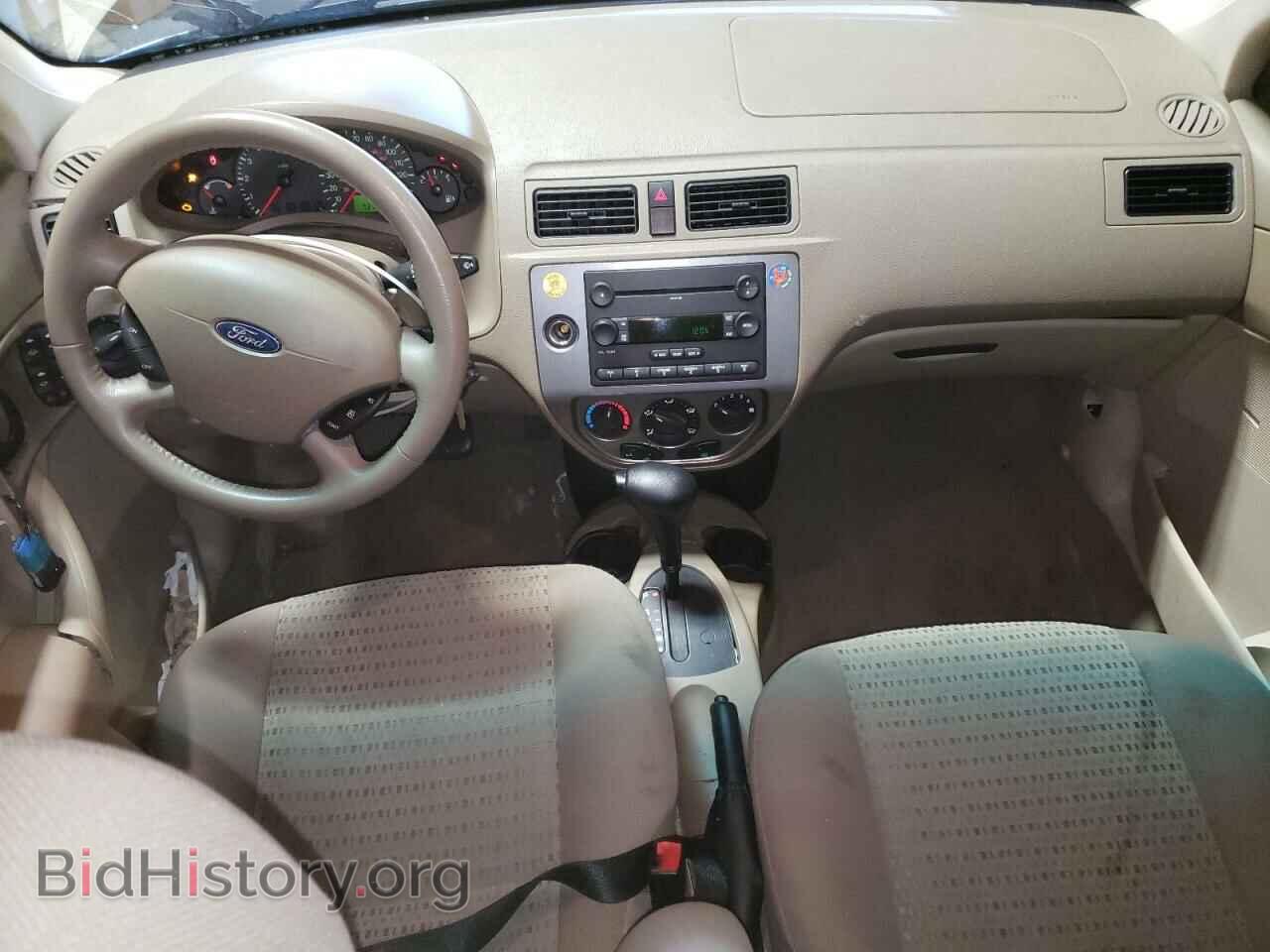 2007 FORD FOCUS - VIN: 1FAHP34N37W233129 - Фото 8