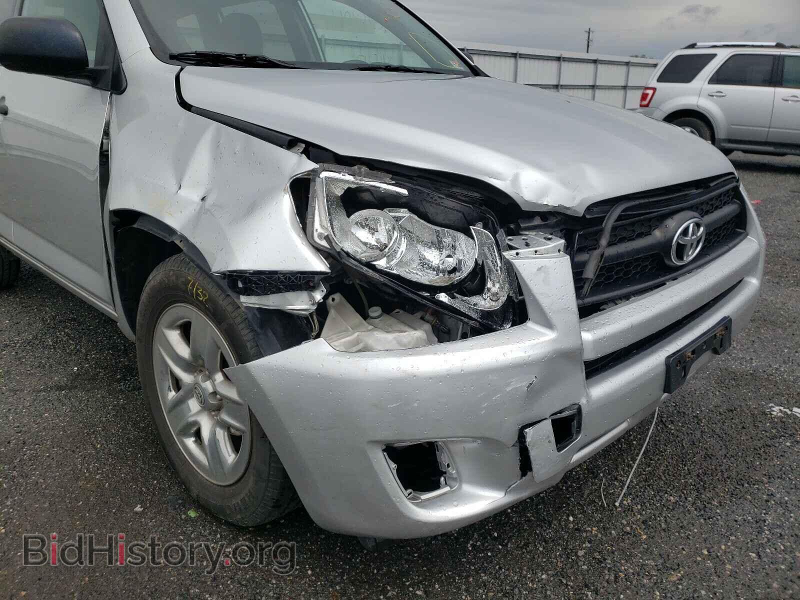 2011 TOYOTA RAV4 - VIN: 2T3BF4DV2BW141090 - Фото 9