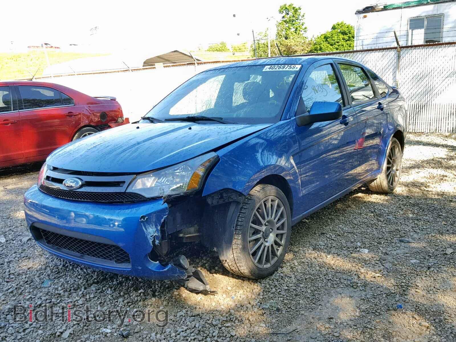 2011 FORD FOCUS - VIN: 1FAHP3GN0BW201310 - Photo 2