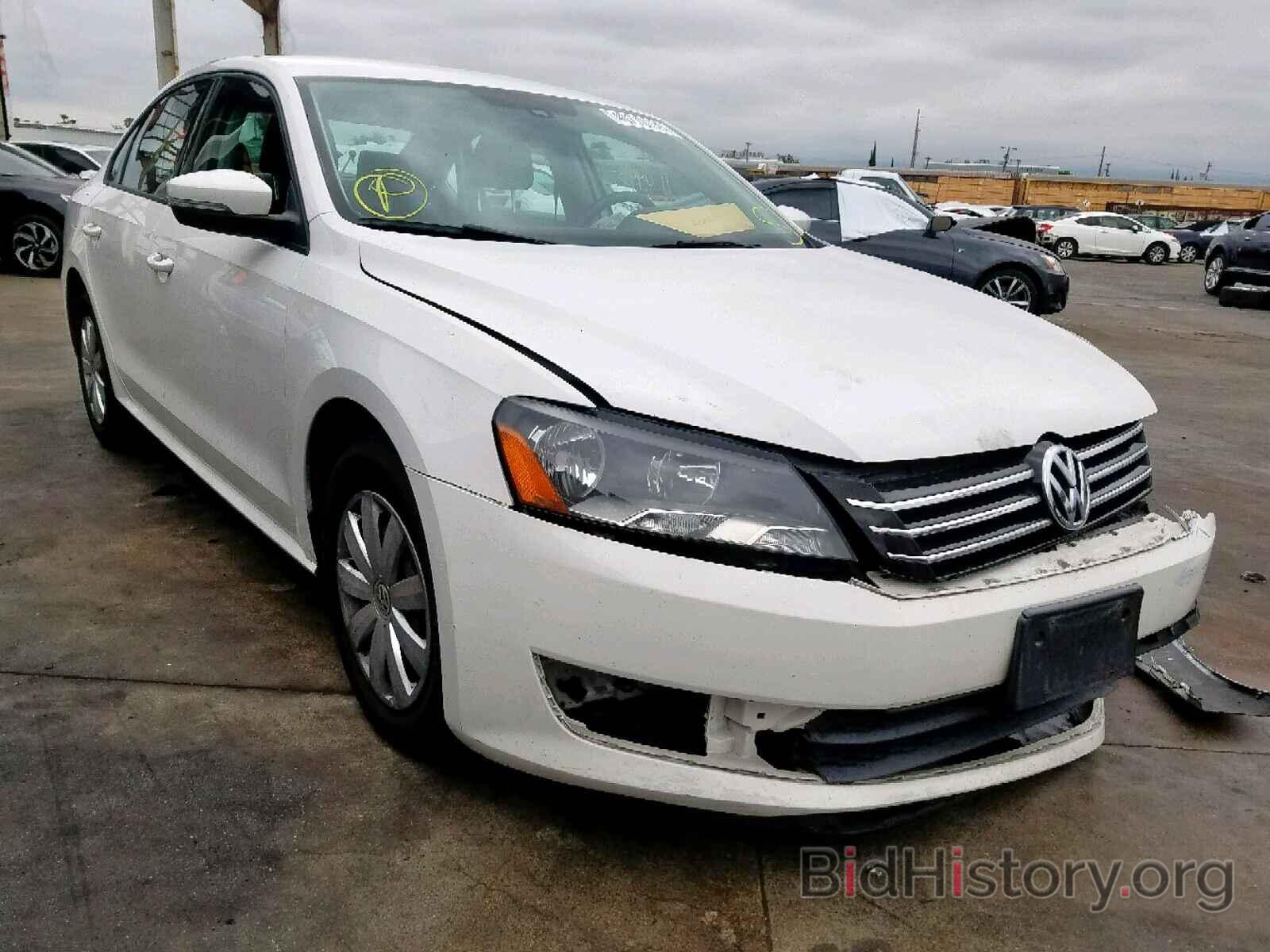 Photo 1VWAP7A30DC060458 - VOLKSWAGEN PASSAT 2013