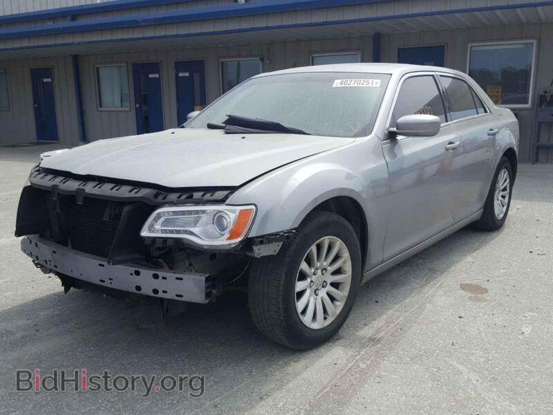 2014 Chrysler 300 (VIN 2C3CCAAG5EH375945) — photo 2 of 10