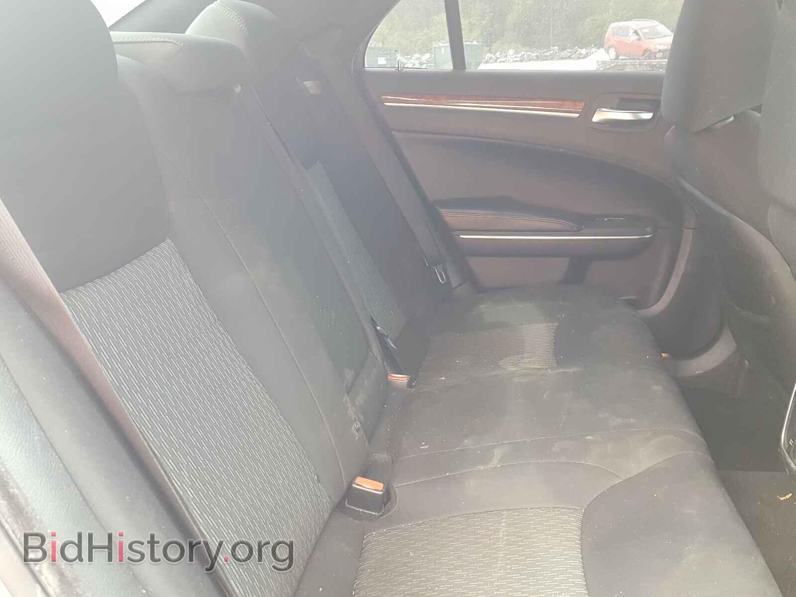 2014 CHRYSLER 300 - VIN: 2C3CCAAG5EH375945 - Фото 6