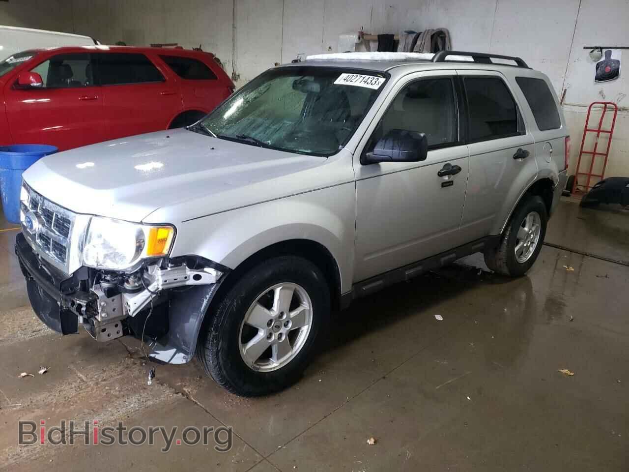Фотография 1FMCU0DG6CKB17613 - FORD ESCAPE 2012