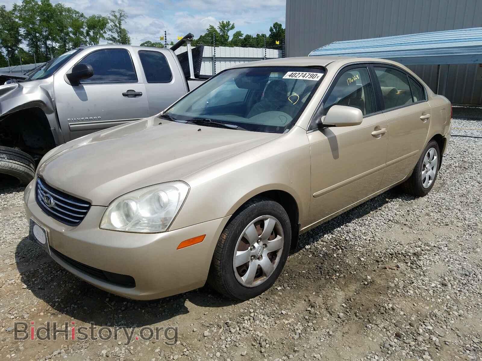 2007 KIA OPTIMA - VIN: KNAGE123775158021 - Photo 2