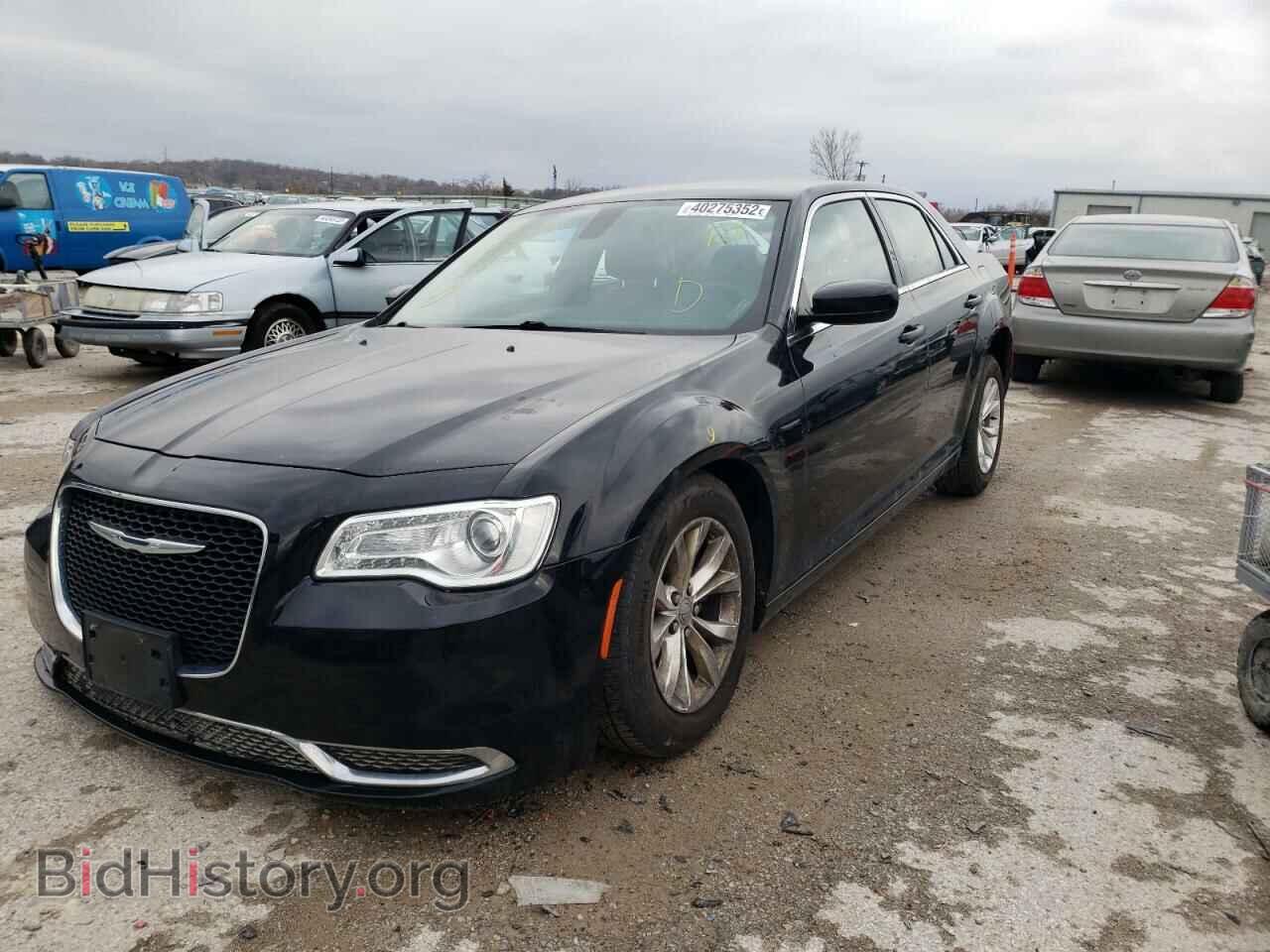 2015 CHRYSLER 300 - VIN: 2C3CCAAG7FH921341 - Фото 2