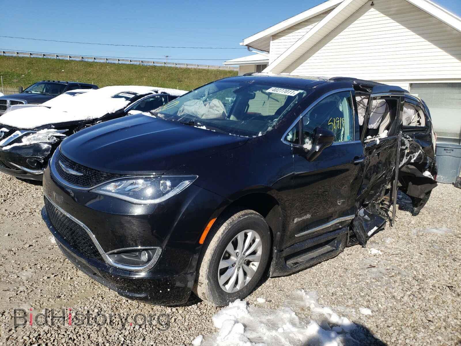 2017 CHRYSLER PACIFICA - VIN: 2C4RC1BG8HR543905 - Фото 2