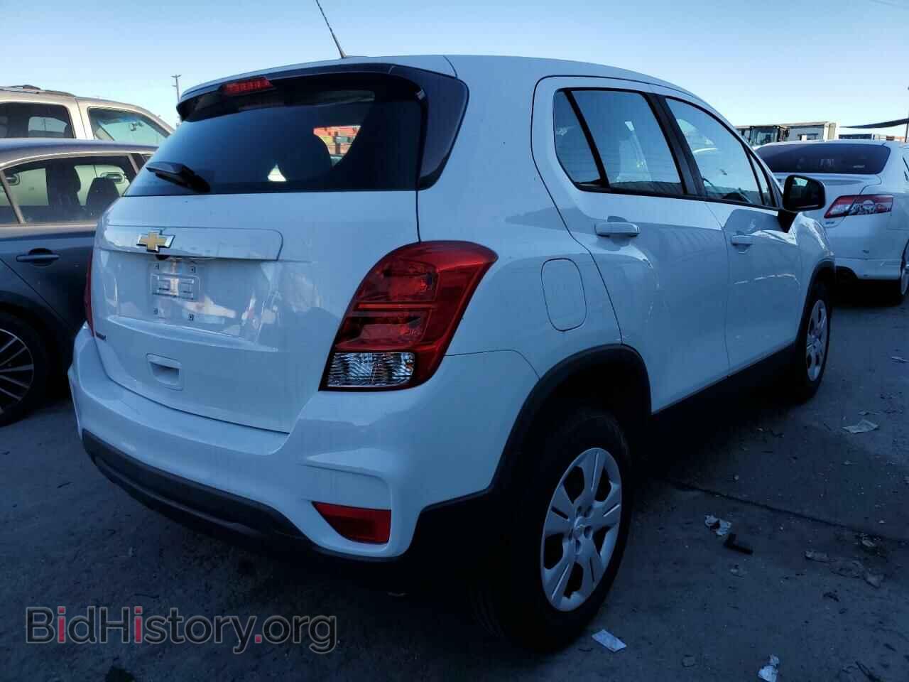 2017 CHEVROLET TRAX - VIN: KL7CJKSB9HB211179 - Фото 3