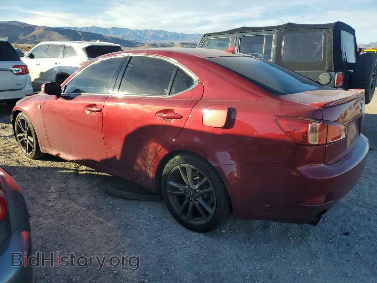 2011 LEXUS IS - VIN: JTHBF5C29B2101884 - Фото 2