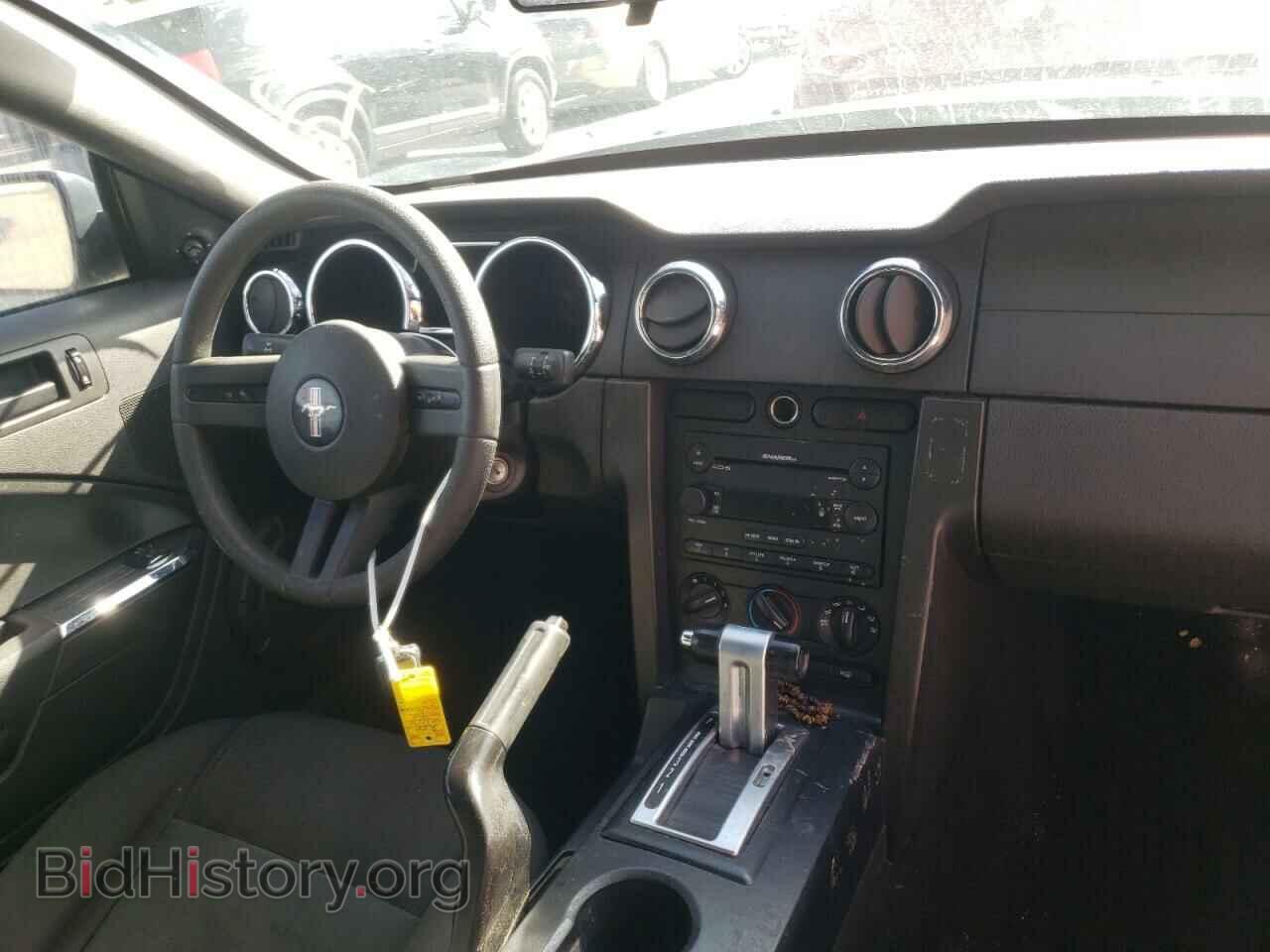 2006 FORD MUSTANG - VIN: 1ZVFT80N065212420 - Фото 9