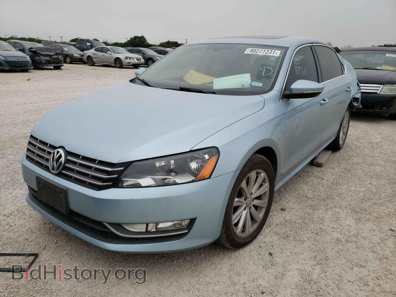 2012 VOLKSWAGEN PASSAT - VIN: 1VWCH7A32CC079582 - Фото 2