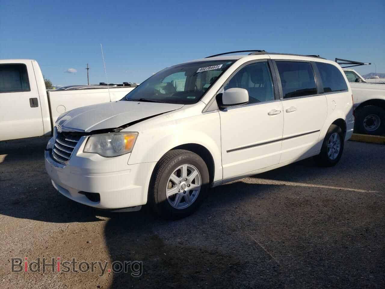 Photo 2A4RR5D17AR132087 - CHRYSLER MINIVAN 2010