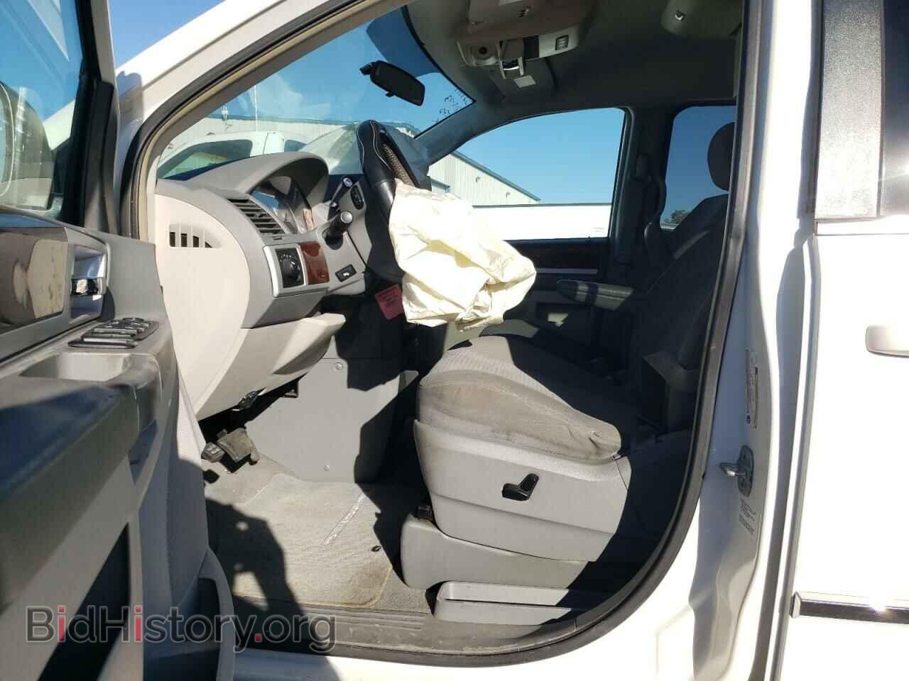 2010 CHRYSLER MINIVAN - VIN: 2A4RR5D17AR132087 - Фото 7