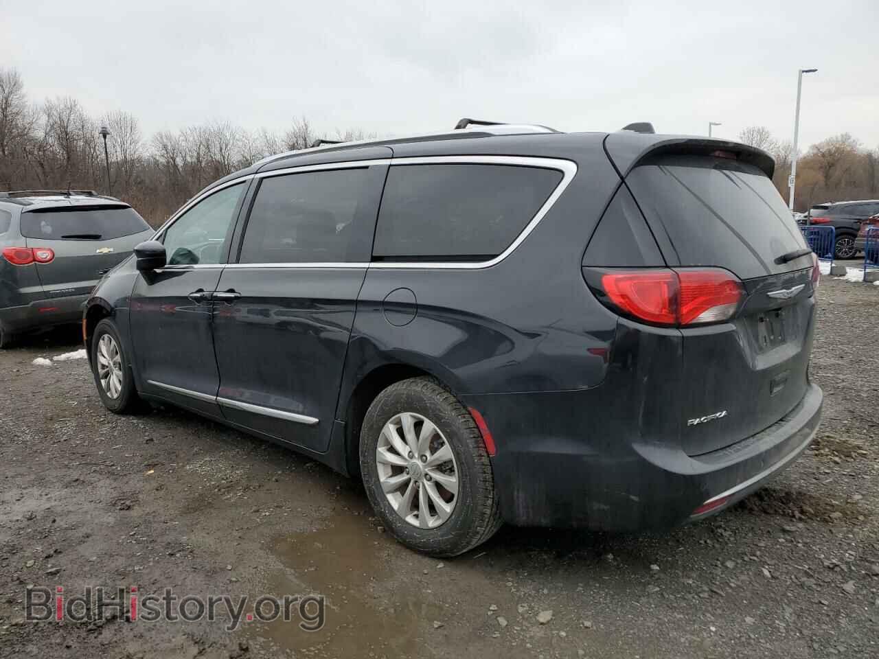2019 CHRYSLER PACIFICA - VIN: 2C4RC1BG3KR651422 - Фото 2