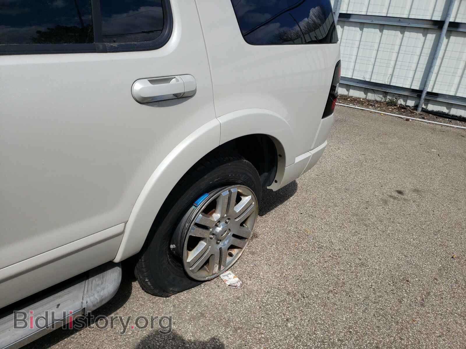 2006 FORD EXPLORER - VIN: 1FMEU75856UB02361 - Фото 9