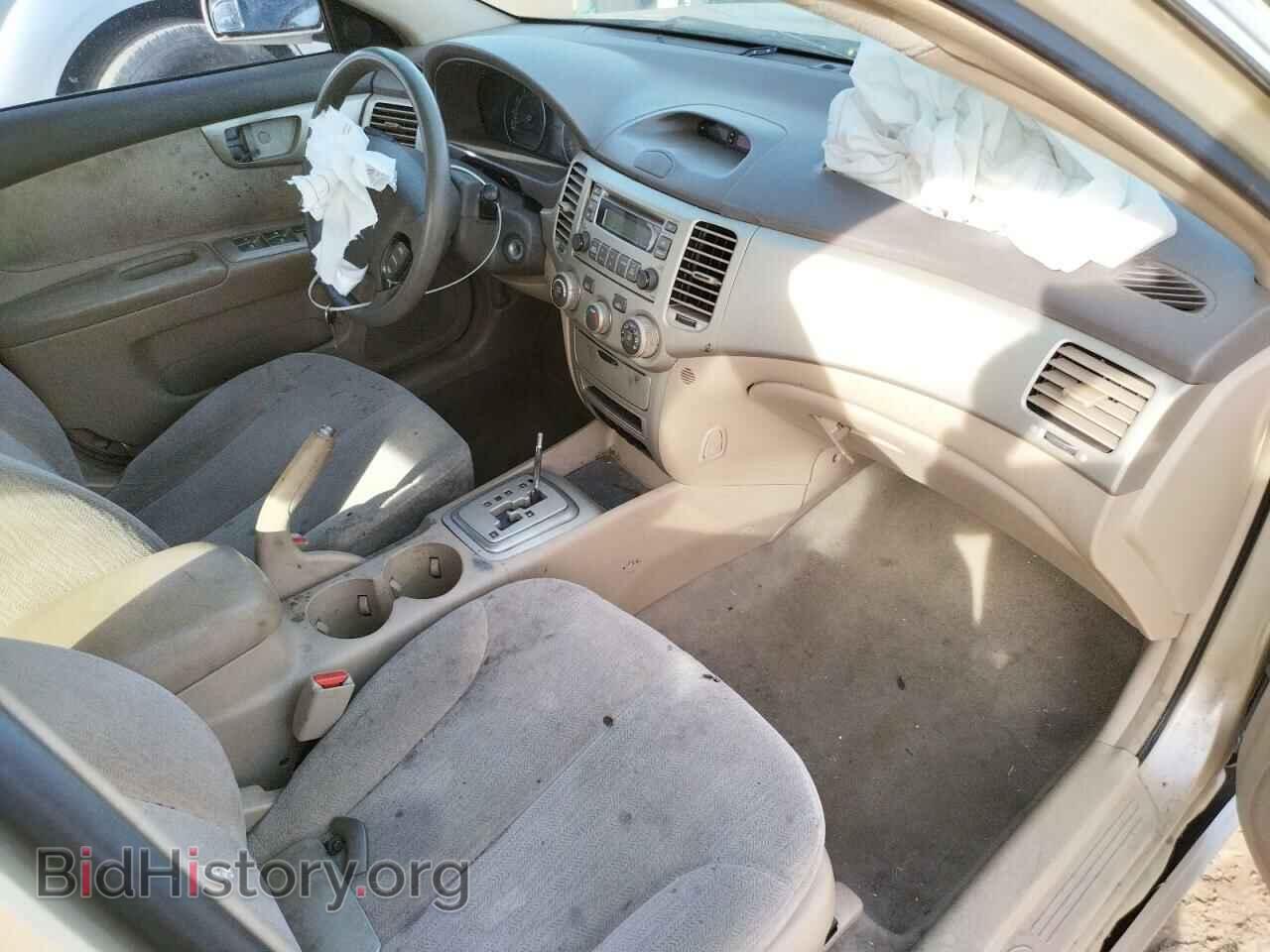 2006 KIA OPTIMA - VIN: KNAGE123665056210 - Фото 5