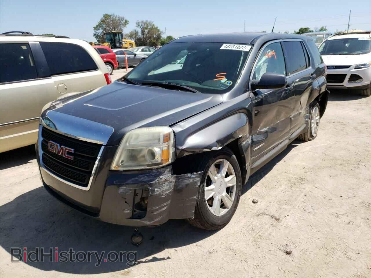 2011 GMC TERRAIN - VIN: 2CTALMEC3B6364921 - Photo 2