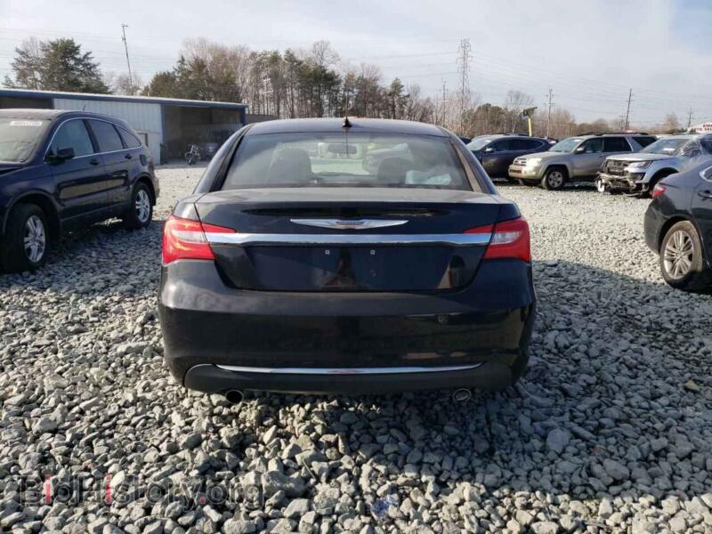 2011 Chrysler 200 (VIN 1C3BC2FG4BN548481) — фото 6 из 12