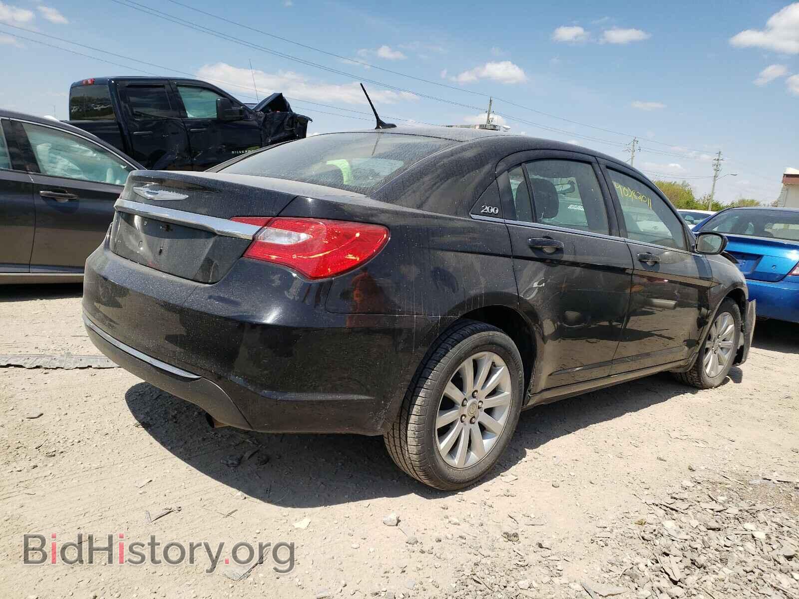 2011 CHRYSLER 200 - VIN: 1C3BC1FB4BN602862 - Фото 4