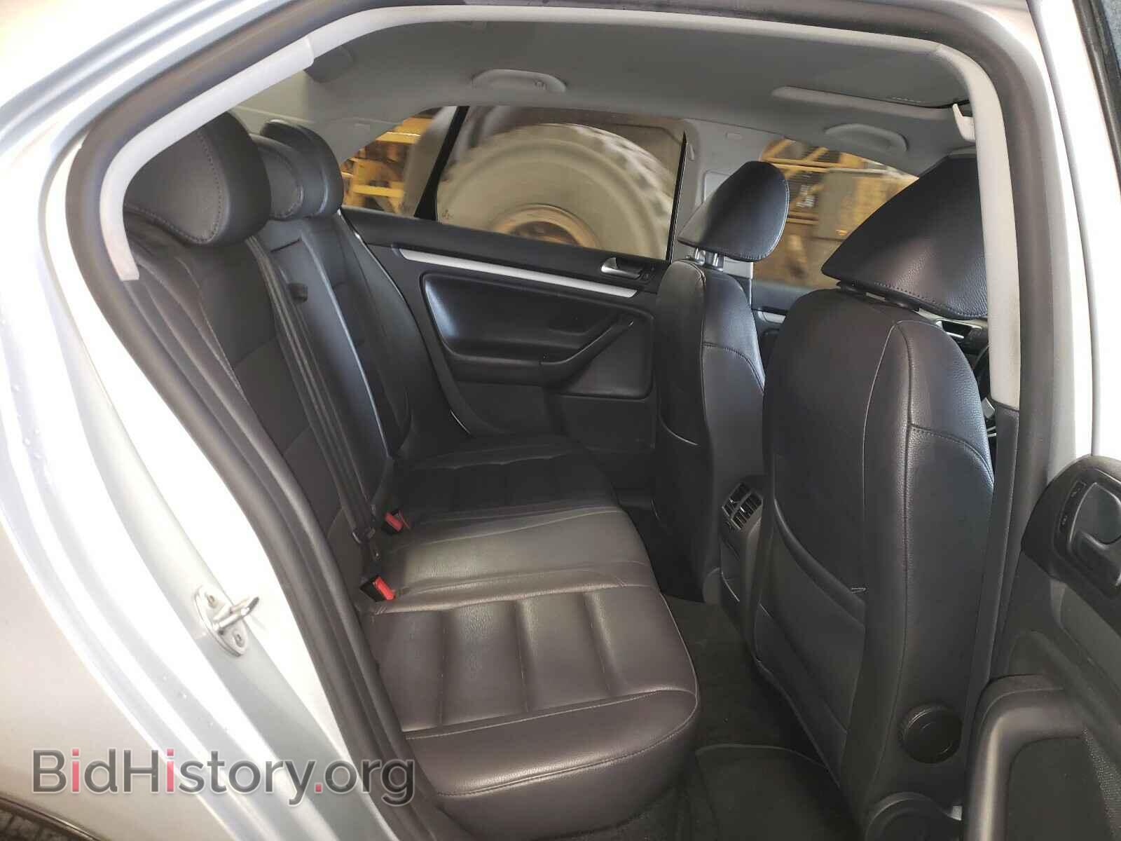 2009 VOLKSWAGEN JETTA - VIN: 3VWRA71K59M062515 - Фото 6