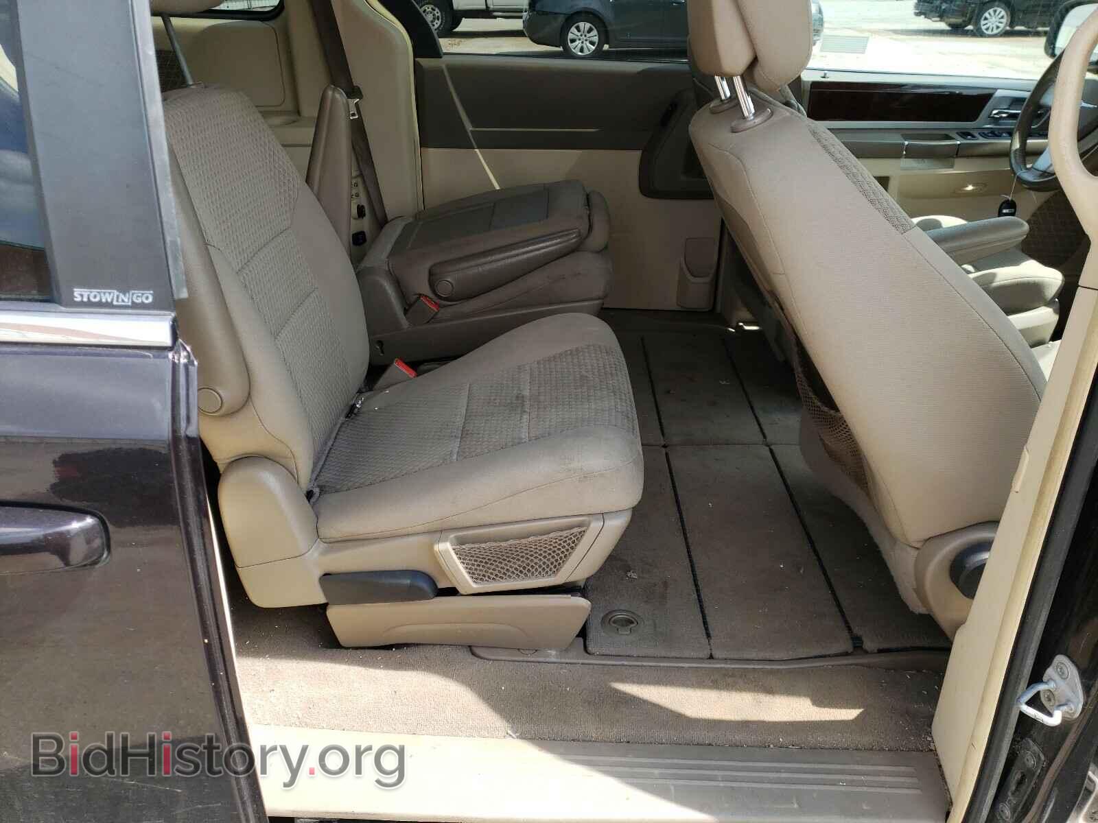 2010 CHRYSLER MINIVAN - VIN: 2A4RR5D13AR435478 - Фото 6