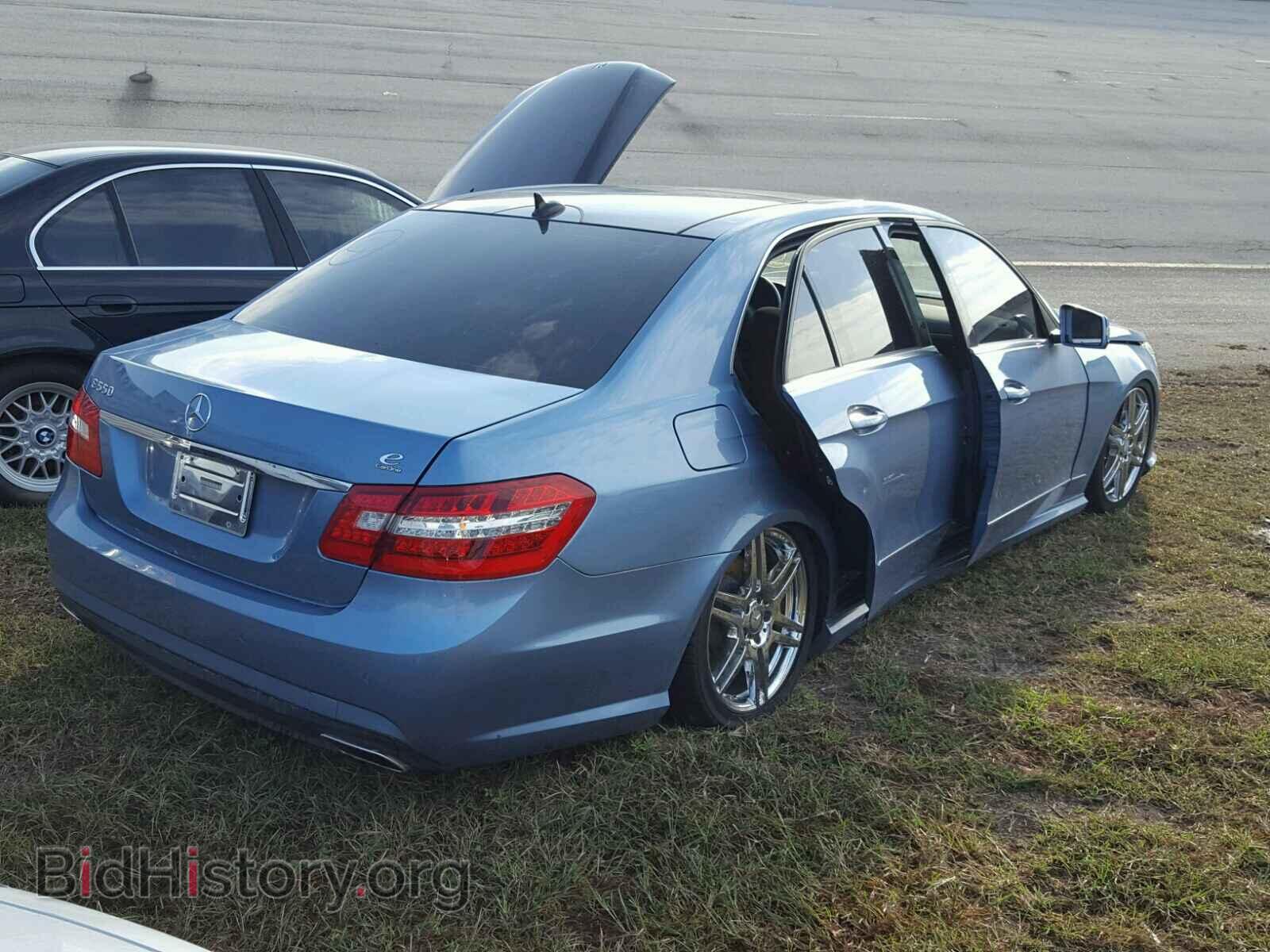 2010 MERCEDES-BENZ E 550 - VIN: WDDHF7CB0AA093143 - Фото 4
