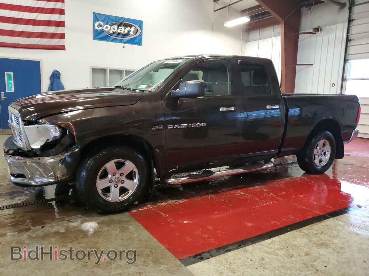 Photo 1D7RV1GT5BS640751 - DODGE All Models 2011