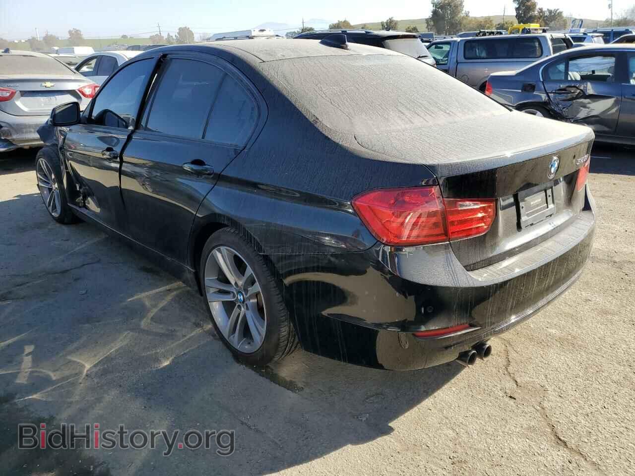 2013 BMW 3 SERIES - VIN: WBA3A5G50DNP21921 - Фото 2