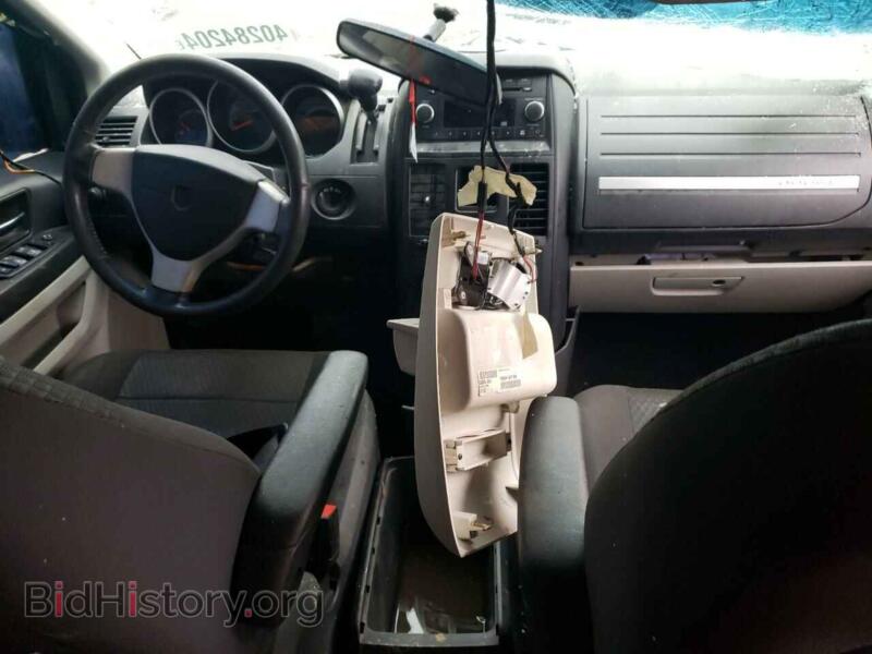 2010 Dodge CARAVAN (VIN 2D4RN4DEXAR275309) — photo 8 of 13