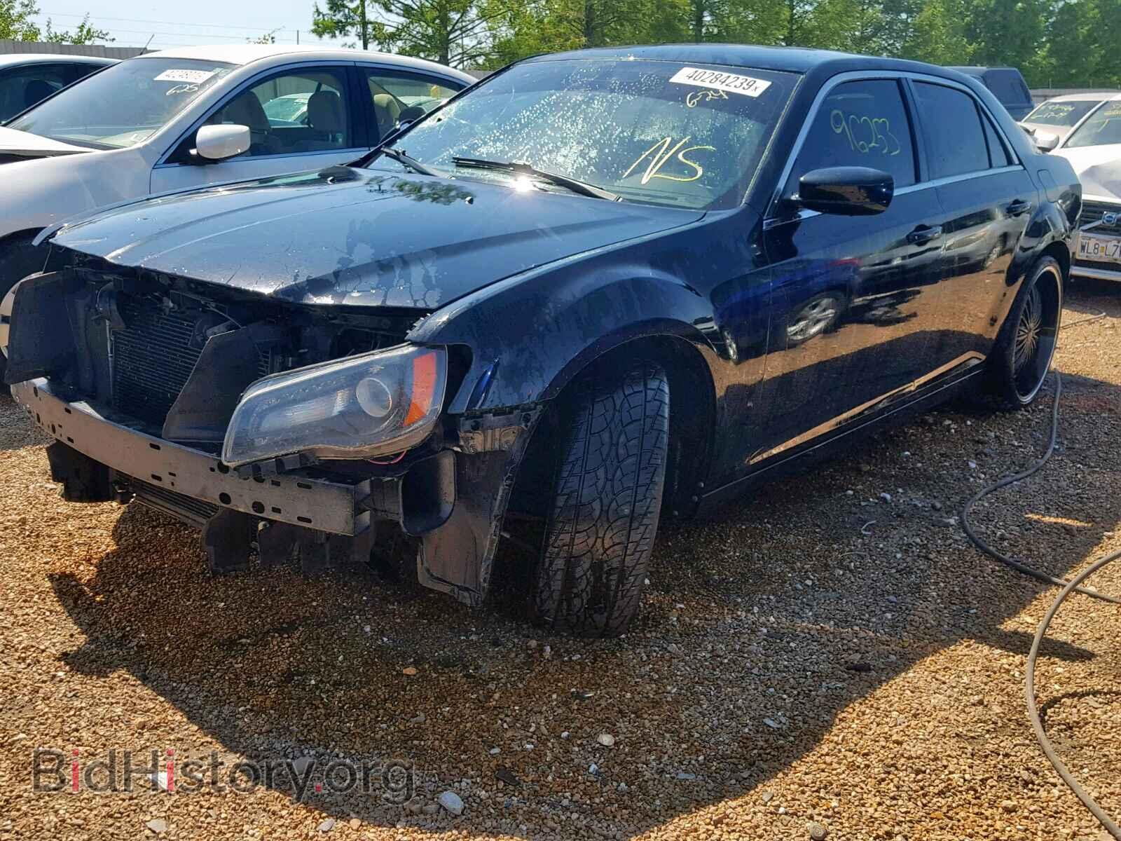 2012 CHRYSLER 300 - VIN: 2C3CCABG9CH279408 - Фото 2