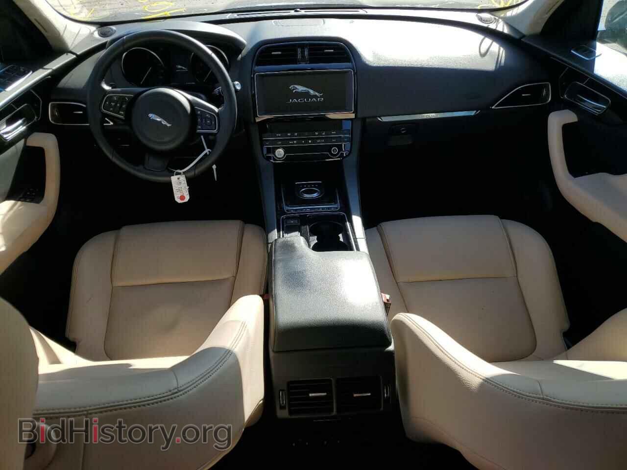 2020 JAGUAR F-PACE - VIN: SADCJ2FX5LA632246 - Фото 8