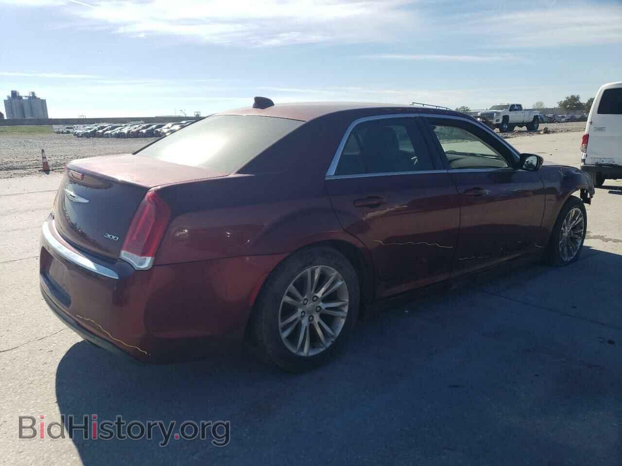 2017 CHRYSLER 300 - VIN: 2C3CCAAG8HH506046 - Фото 3