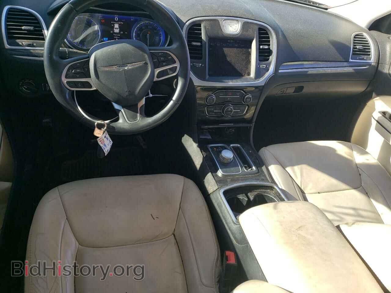 2017 CHRYSLER 300 - VIN: 2C3CCAAG8HH506046 - Фото 8