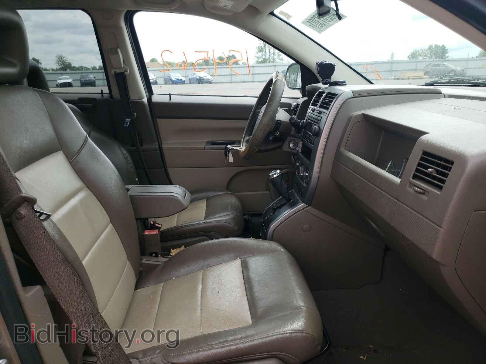2007 JEEP COMPASS - VIN: 1J8FT57W17D241988 - Фото 5