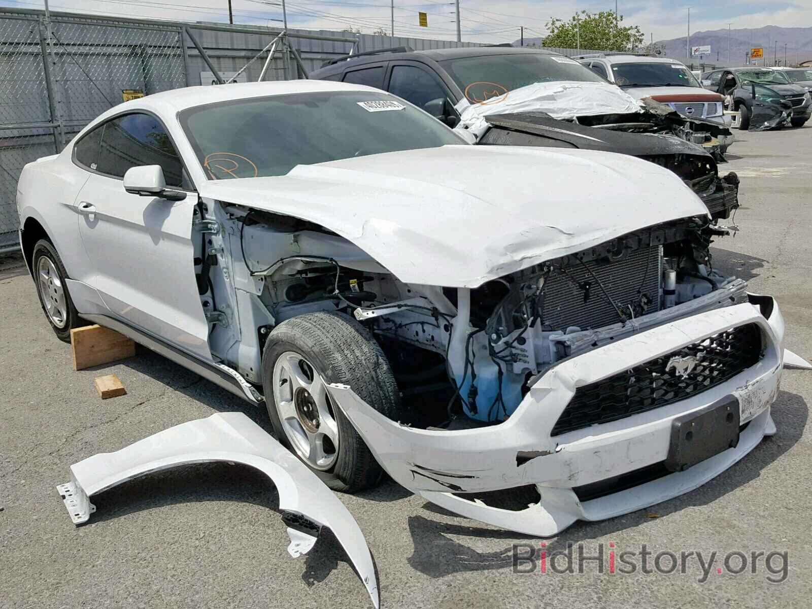 Photo 1FA6P8AM0G5253098 - FORD MUSTANG 2016