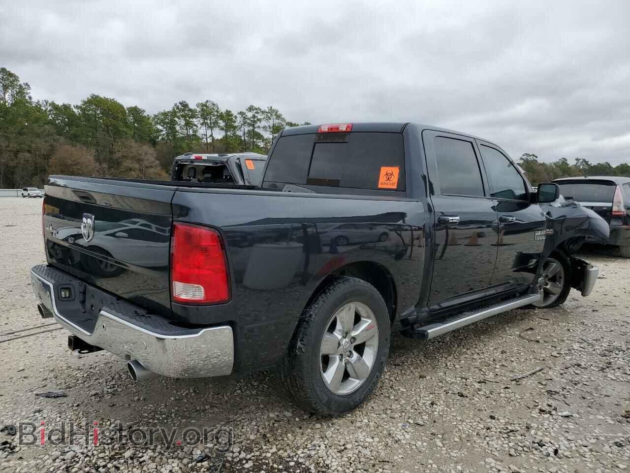 2016 RAM 1500 - VIN: 3C6RR6LT4GG382486 - Фото 3