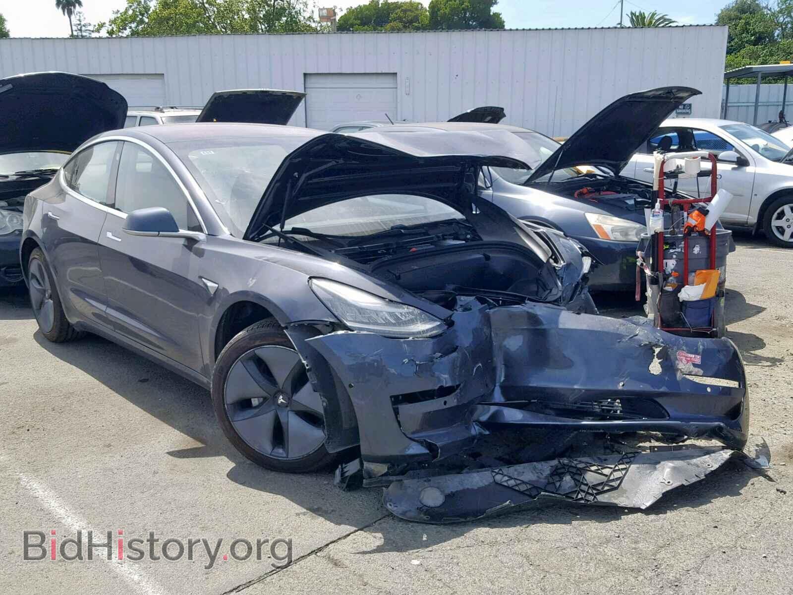 Фотография 5YJ3E1EA2JF012692 - TESLA MODEL 3 2018