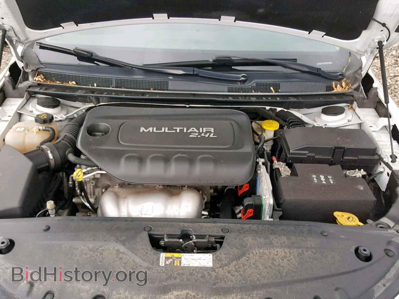 2016 CHRYSLER 200 - VIN: 1C3CCCAB0GN107380 - Photo 7