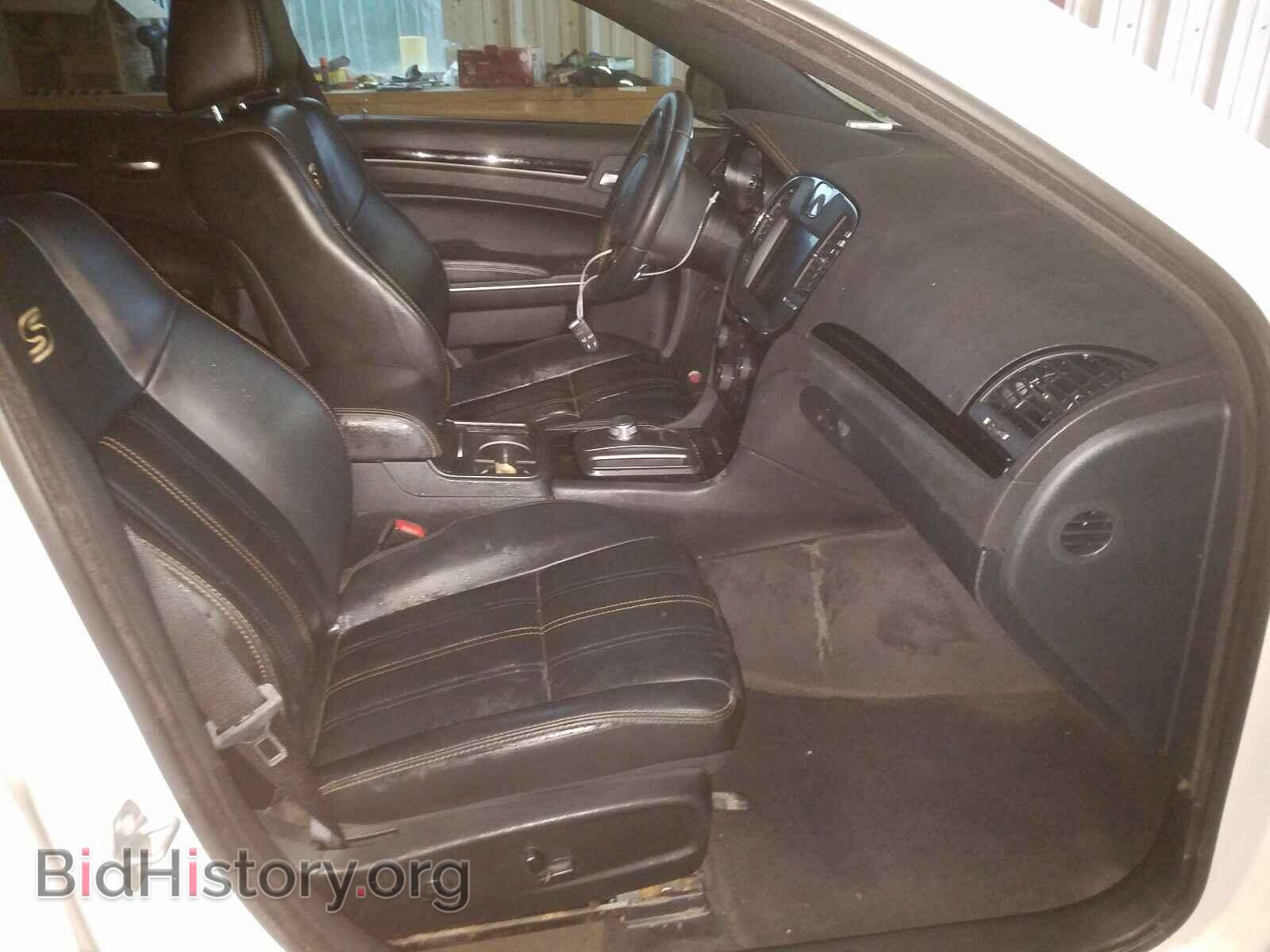 2017 CHRYSLER 300 - VIN: 2C3CCABG0HH668834 - Фото 5