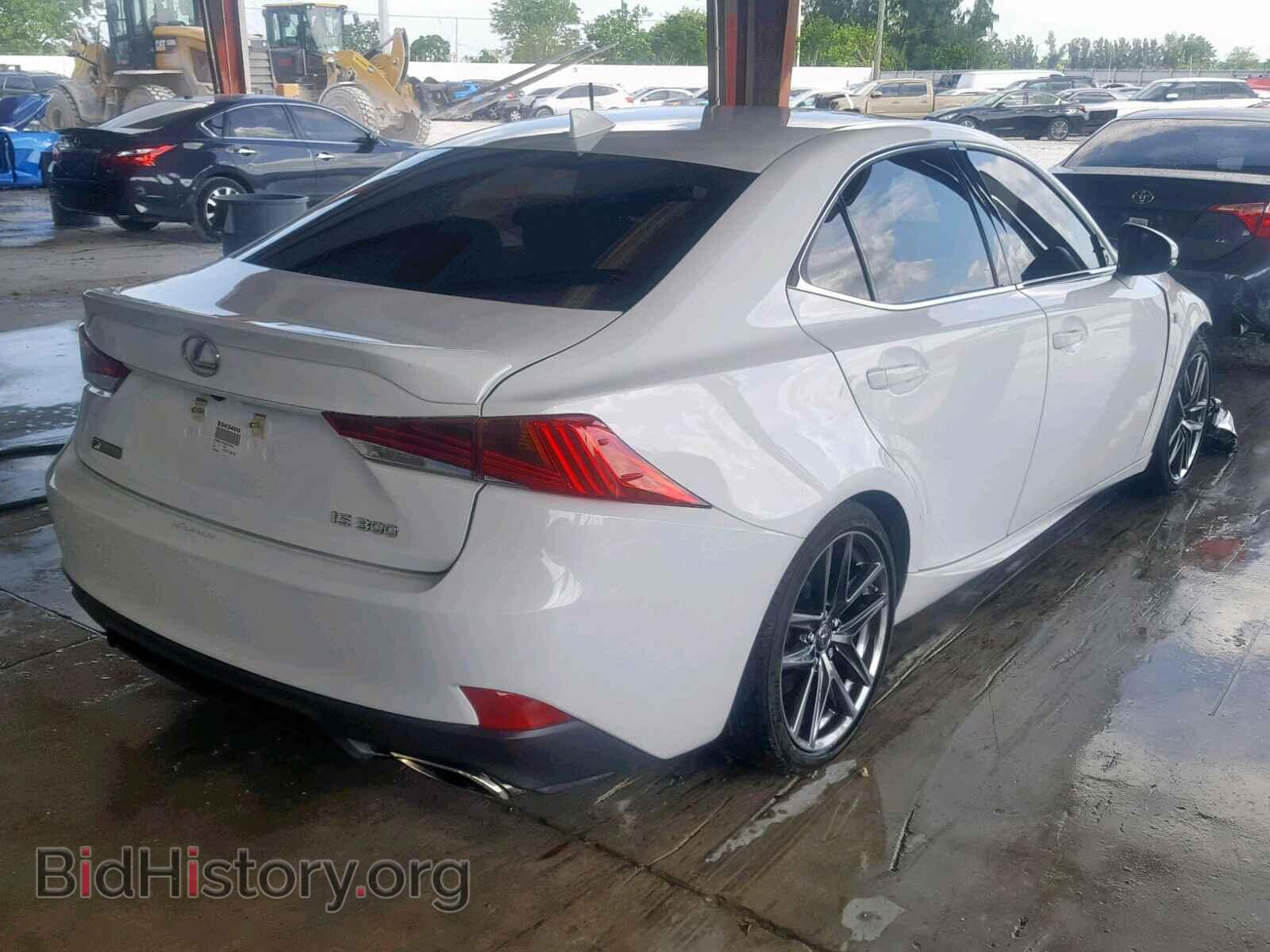 2018 LEXUS IS - VIN: JTHBA1D22J5077673 - Фото 4