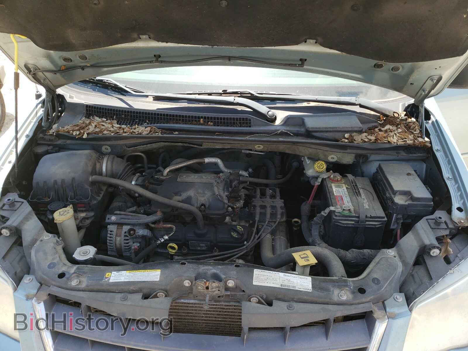 2008 CHRYSLER MINIVAN - VIN: 2A8HR44H18R766460 - Фото 7