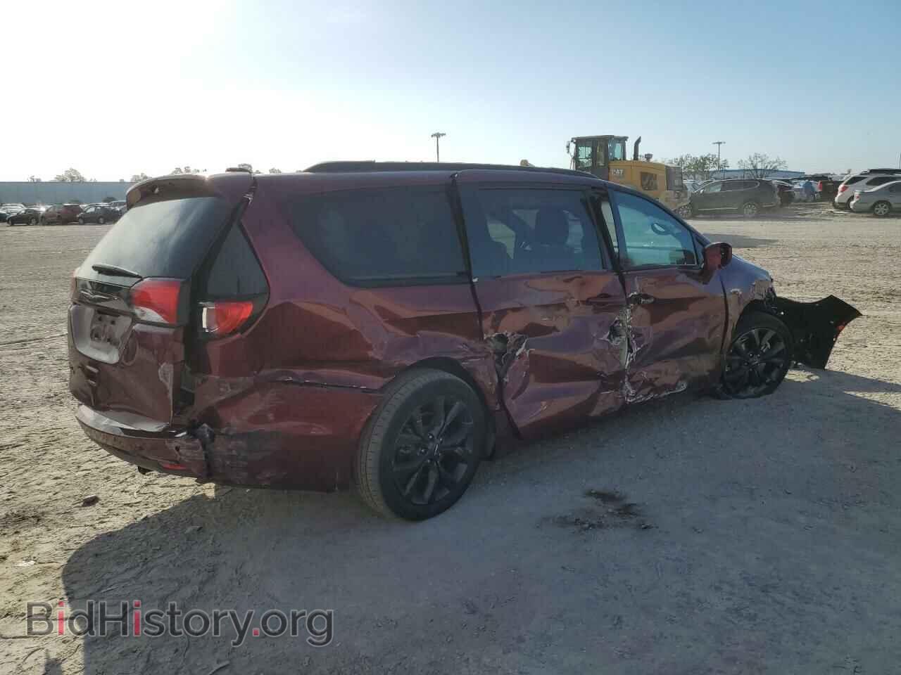 2020 CHRYSLER PACIFICA - VIN: 2C4RC1EG3LR250644 - Фото 3