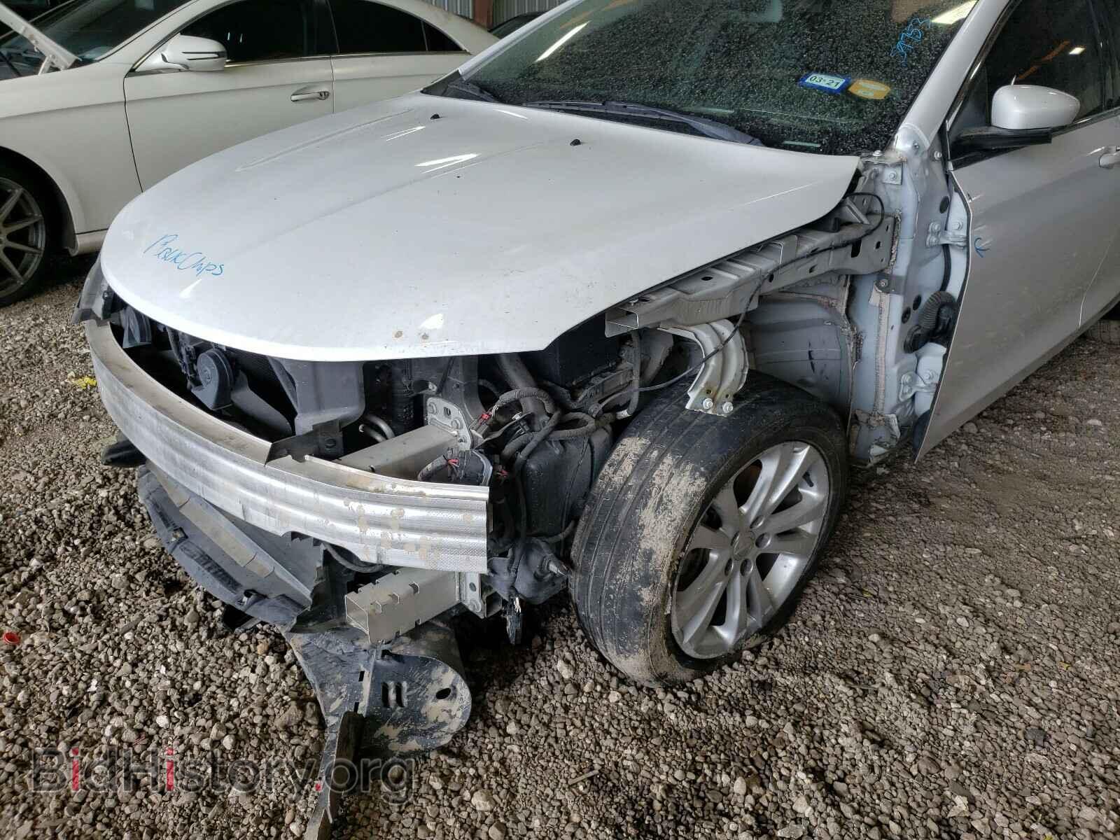 2015 CHRYSLER 200 - VIN: 1C3CCCAB2FN606003 - Photo 9